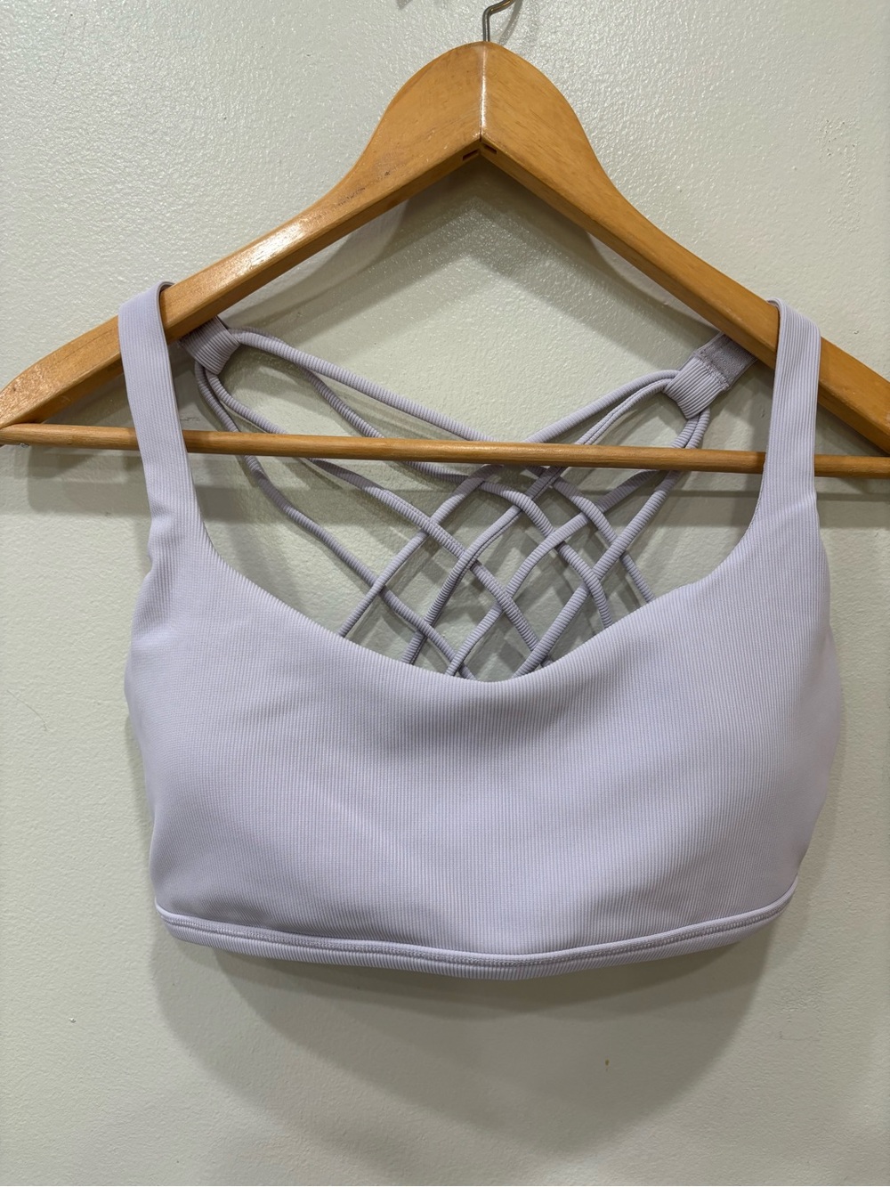 Lululemon Free To Be Crisscross Sports Bra Women’s Size 12